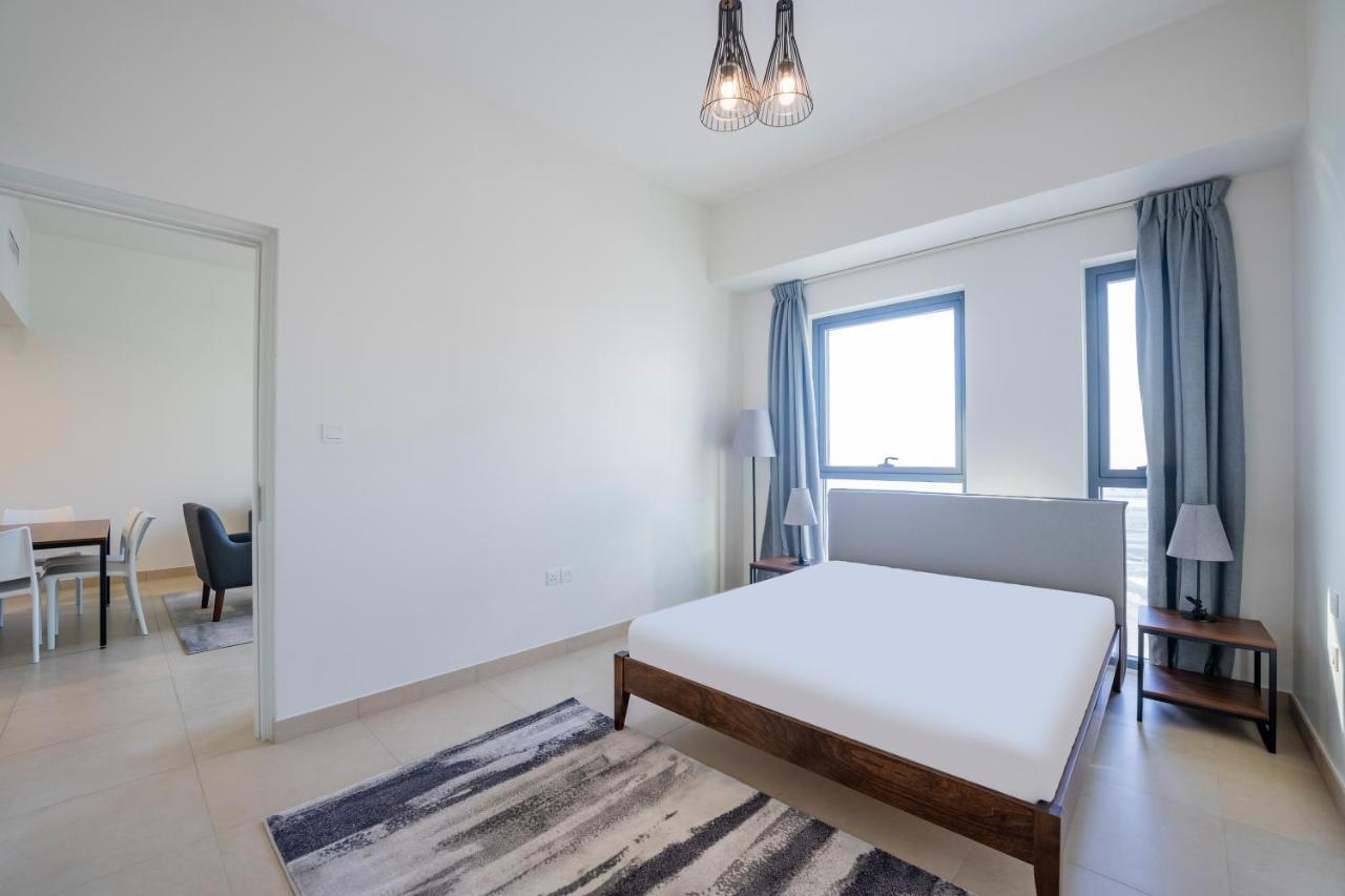 Expo Village Serviced Apartments Дубай Екстер'єр фото