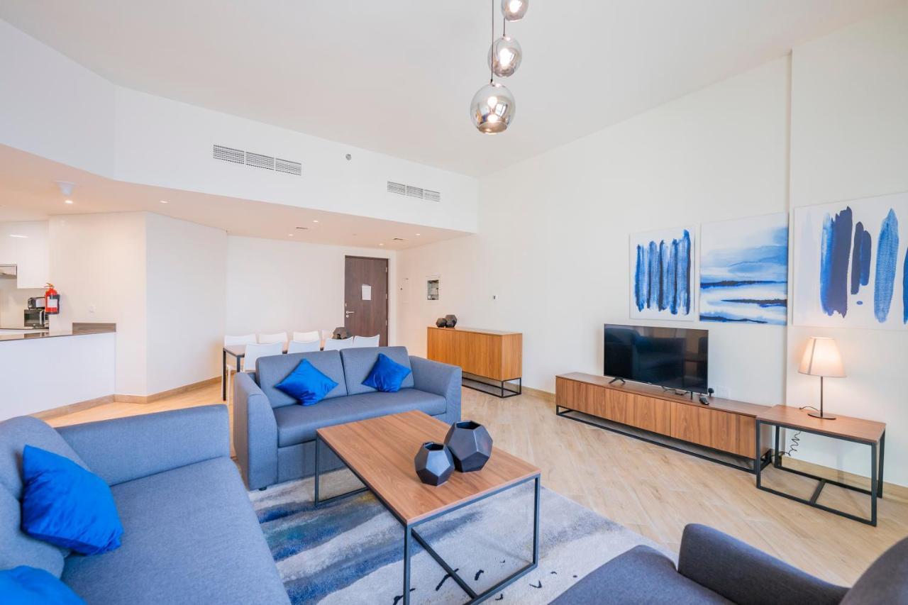 Expo Village Serviced Apartments Дубай Екстер'єр фото