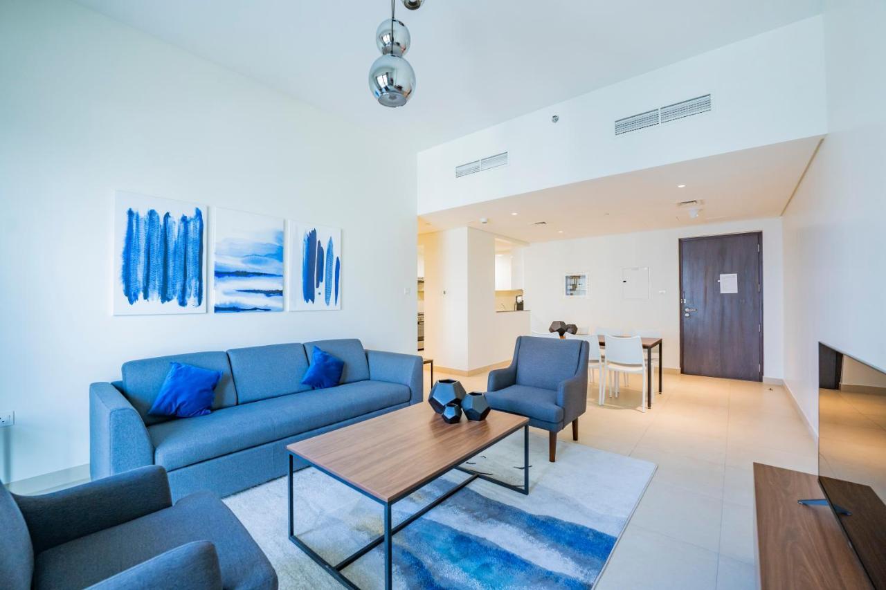 Expo Village Serviced Apartments Дубай Екстер'єр фото