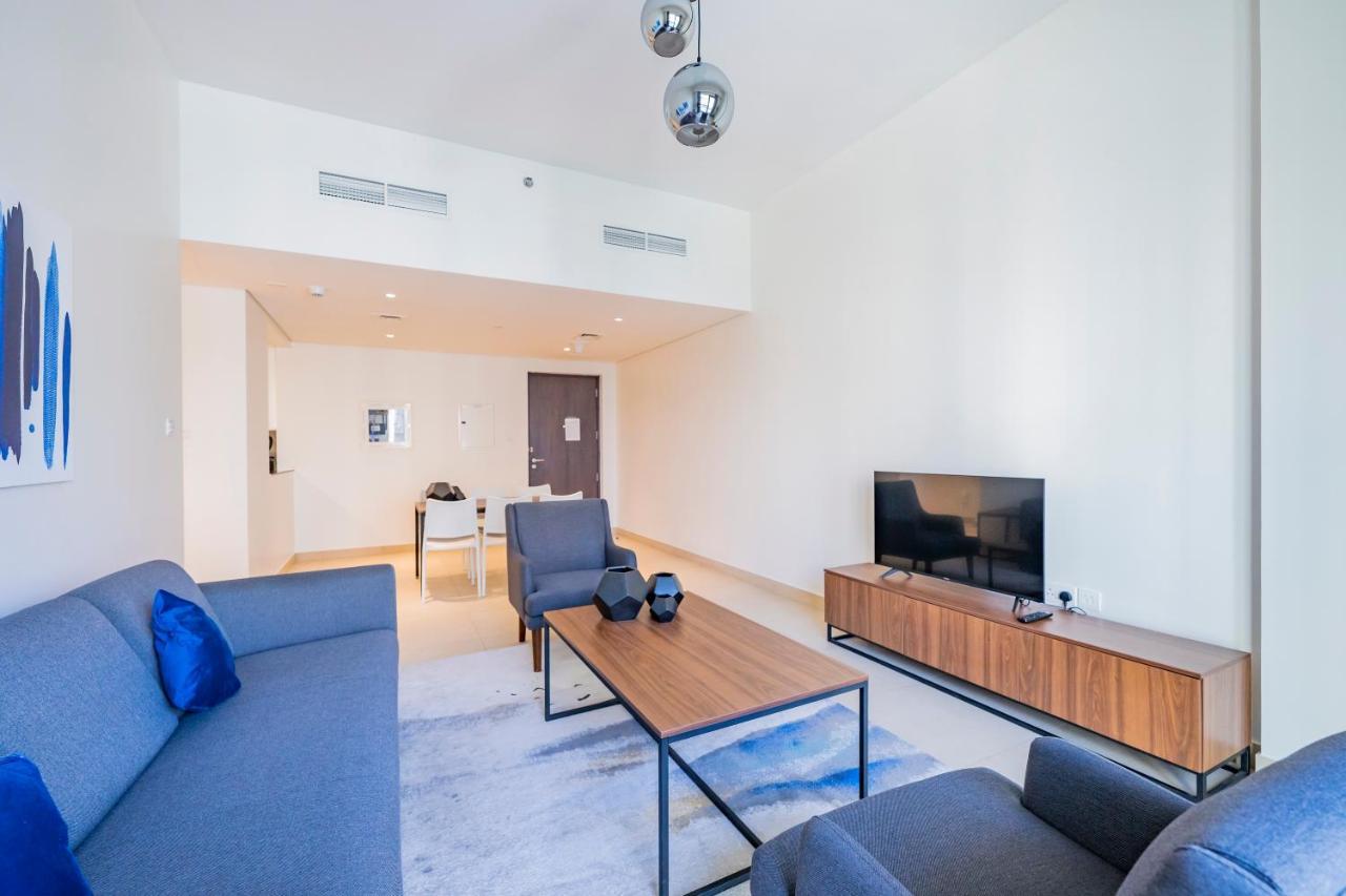 Expo Village Serviced Apartments Дубай Екстер'єр фото
