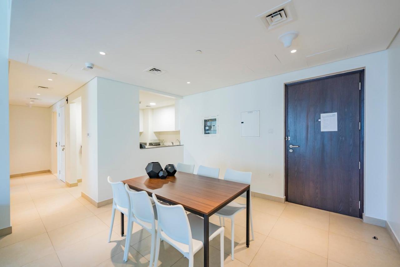 Expo Village Serviced Apartments Дубай Екстер'єр фото