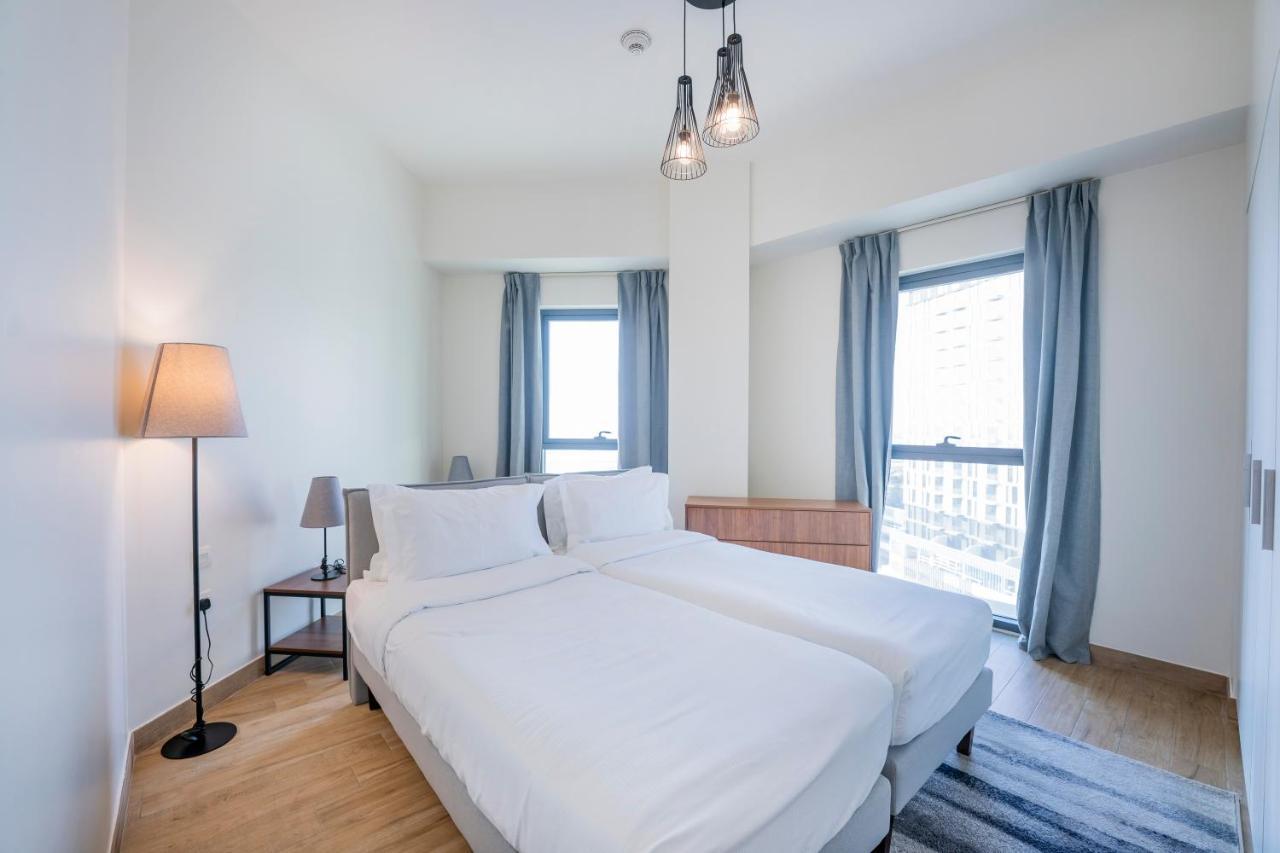 Expo Village Serviced Apartments Дубай Екстер'єр фото
