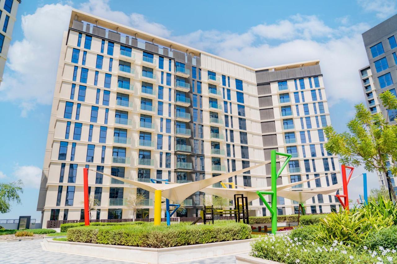 Expo Village Serviced Apartments Дубай Екстер'єр фото