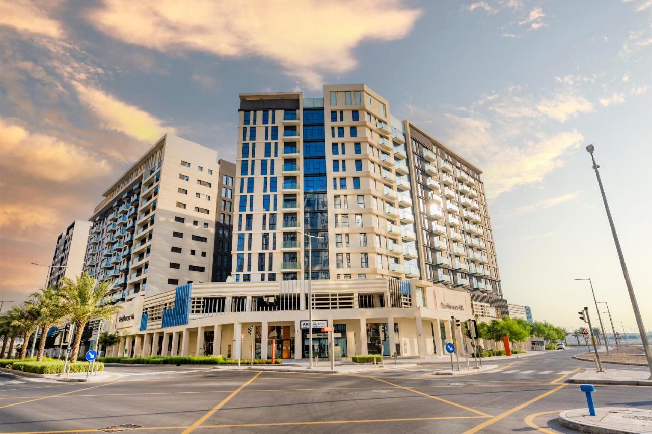 Expo Village Serviced Apartments Дубай Екстер'єр фото