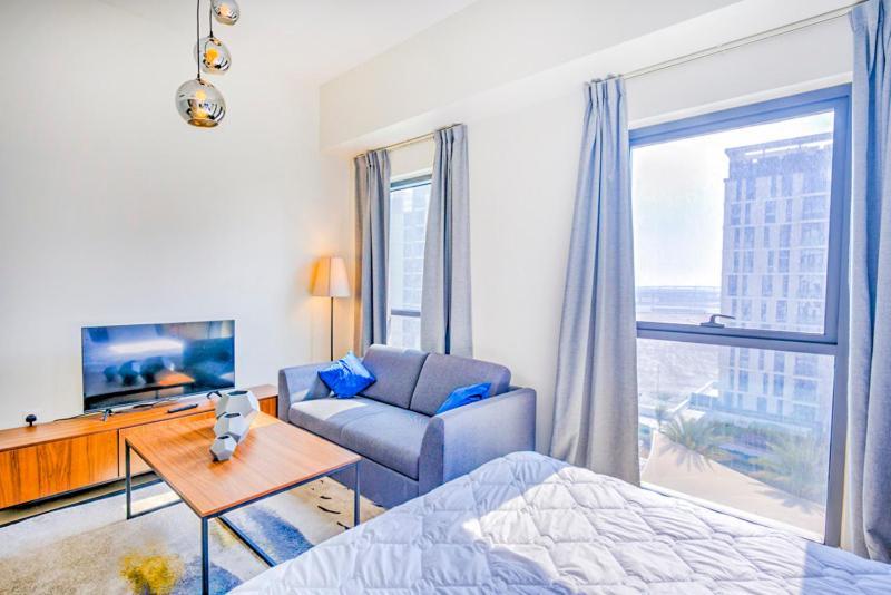 Expo Village Serviced Apartments Дубай Екстер'єр фото